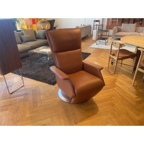 Berg Ceto L�nestol, Indbygget Manuel Fodskammel, Cognac-l�der