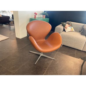 Svanen L�nestol, L�der Grace Valn�d