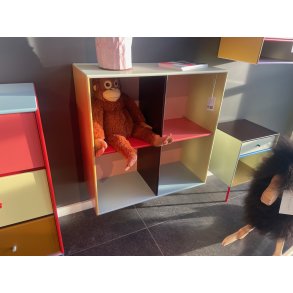 Montana KimPop Show Bogreol